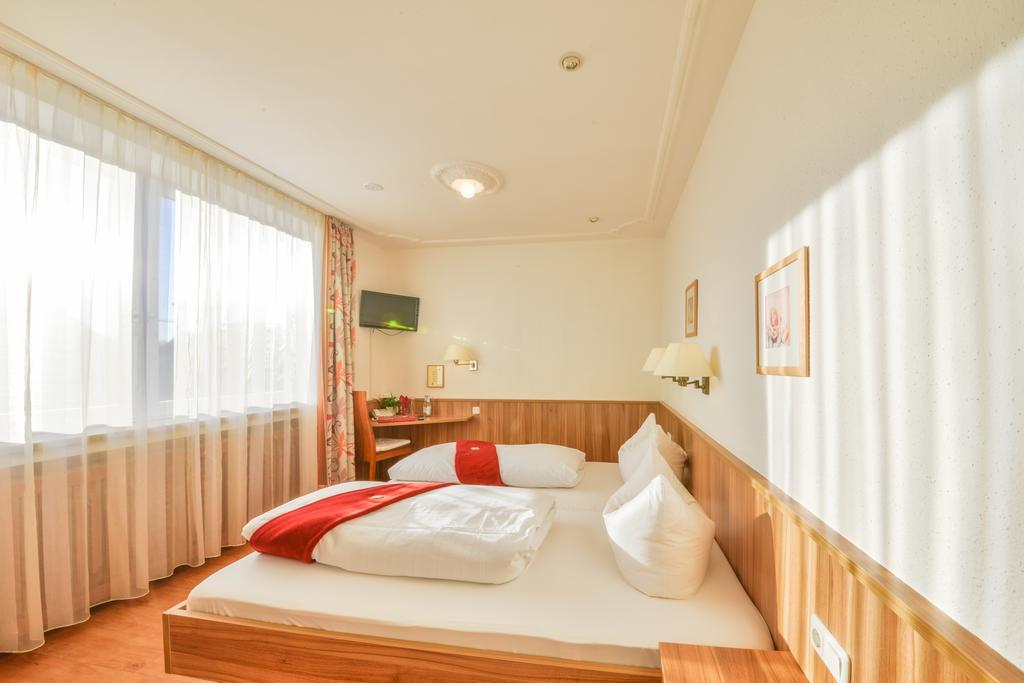 Hotel Drei Loewen Dachau Pokój zdjęcie